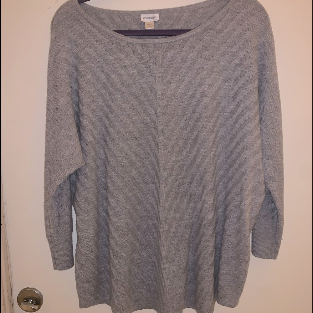Avenue 14/16 Gray Knit Sweater